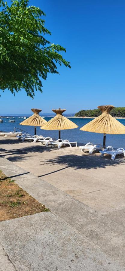 Apartment Summer Dream Punat Buitenkant foto