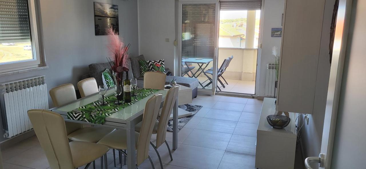 Apartment Summer Dream Punat Buitenkant foto